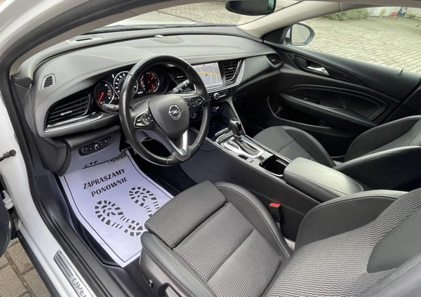 Opel Insignia cena 58500 przebieg: 183000, rok produkcji 2018 z Pieniężno małe 466